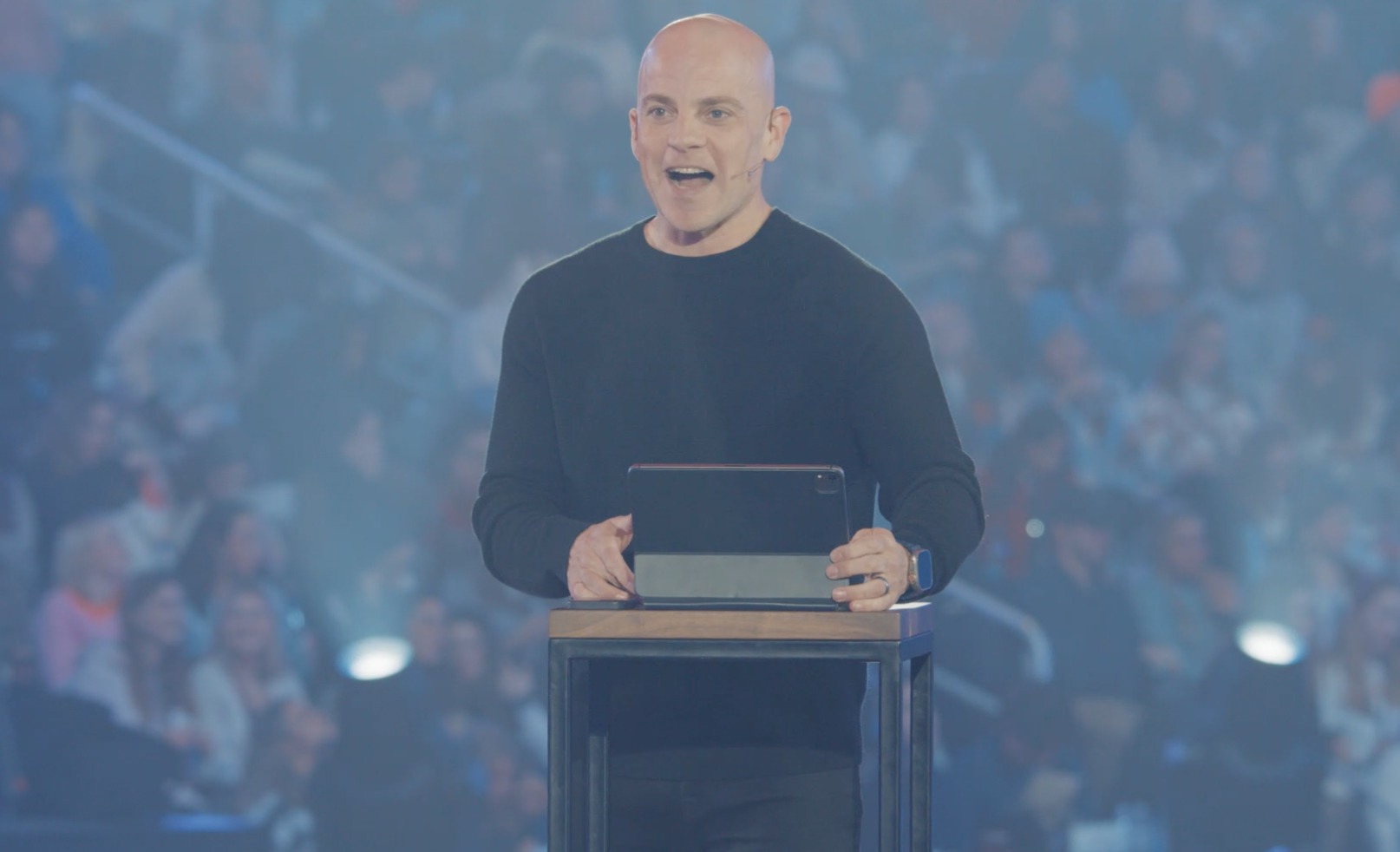 Passion 2025: Pastor urges young people to rise above shame: ‘The enemy wants to steal your future’