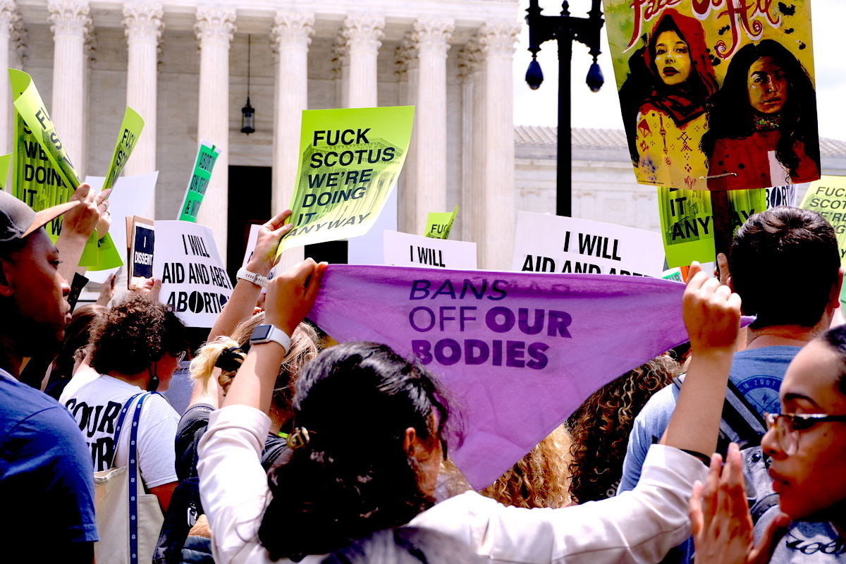 Abortionists sue to stop mandatory reporting to health department