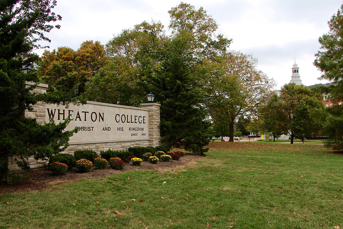 Wheaton College alumni flood petition for leadership change amid ‘pernicious drift’