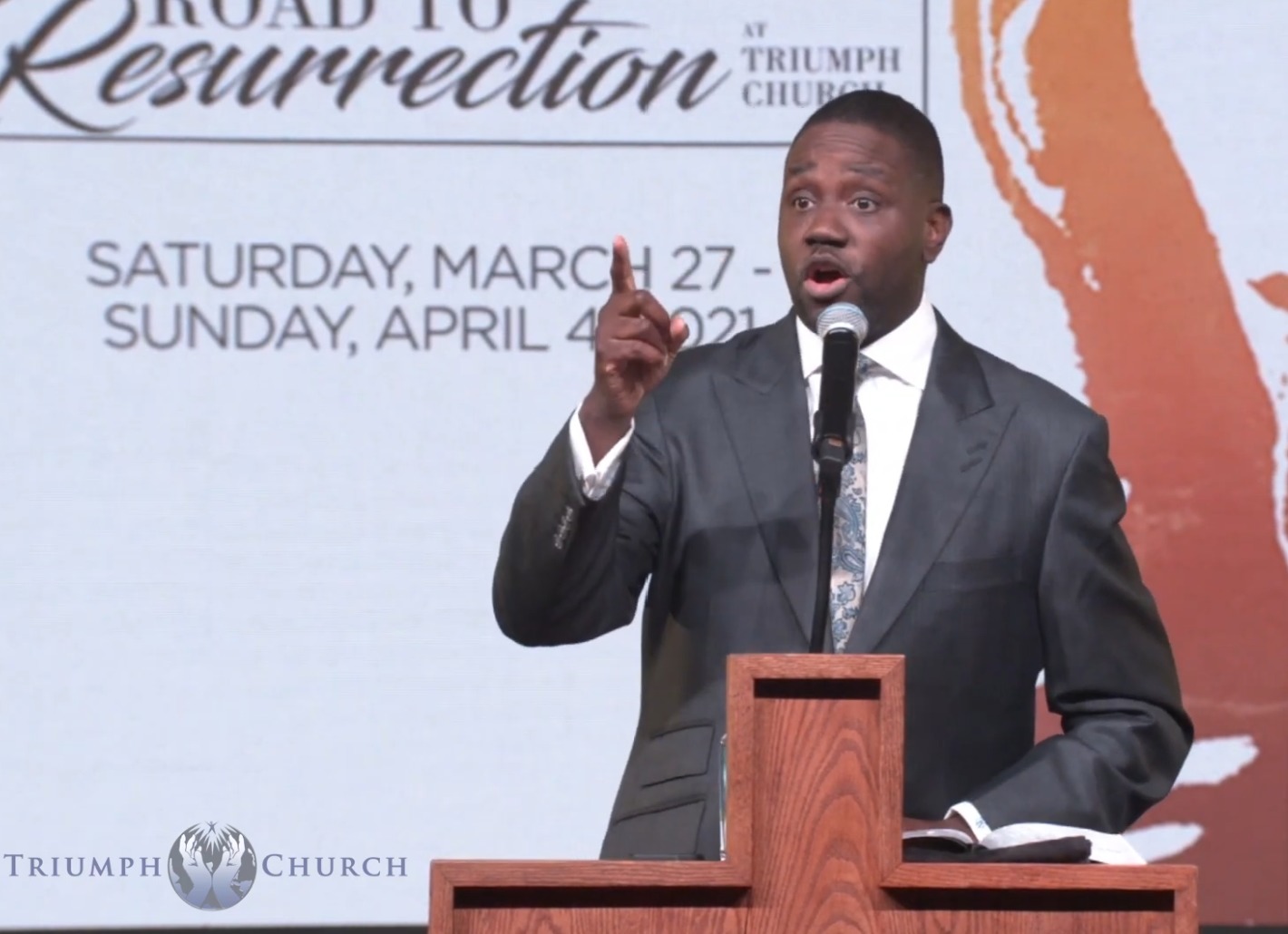 Megachurch Pastor Solomon Kinloch launches bid to become mayor of Detroit